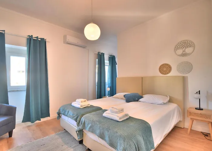 Old Town Gem By Atlantic Places *