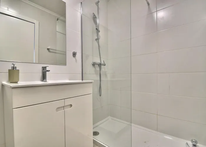 아파트 Old Town Gem By Atlantic Places *